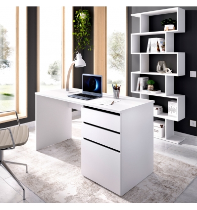 escritorio con cajones y puerta